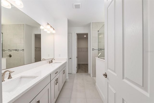 10139 SW 82ND PLACE ROAD, Ocala, FL 34481