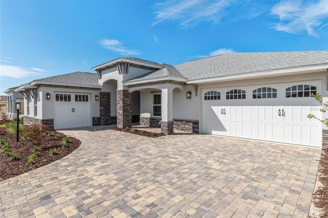 10139 SW 82ND PLACE ROAD, Ocala, FL 34481