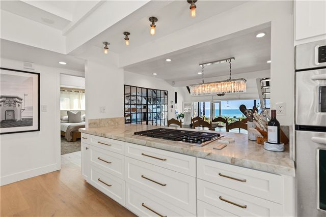 739 Manzanita, Laguna Beach, CA 92651