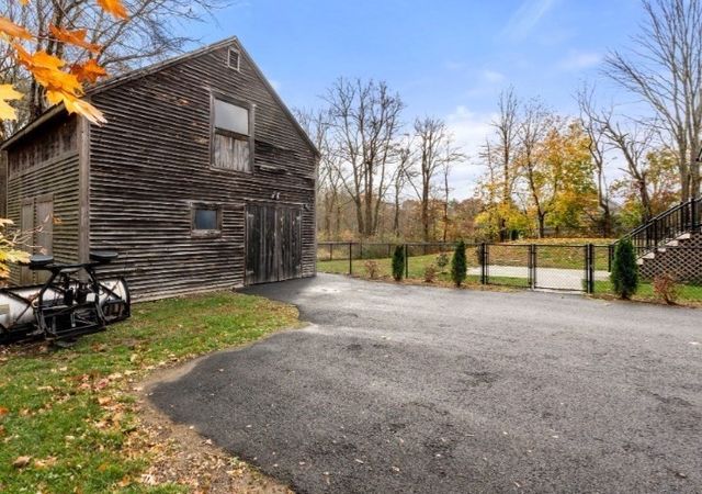 593 Williams St, Dighton, MA 02764