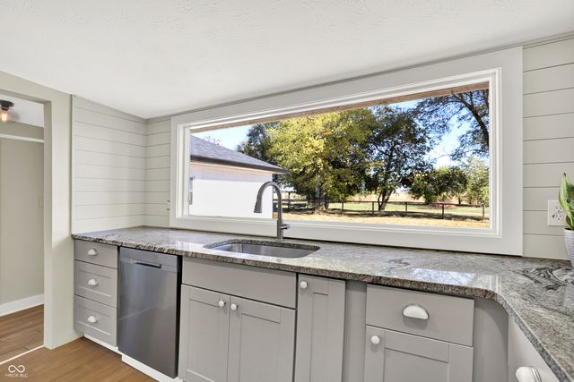 17364 Prairie Baptist Road, Noblesville, IN 46060