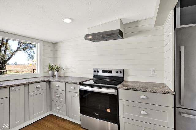 17364 Prairie Baptist Road, Noblesville, IN 46060