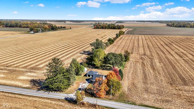 17364 Prairie Baptist Road, Noblesville, IN 46060