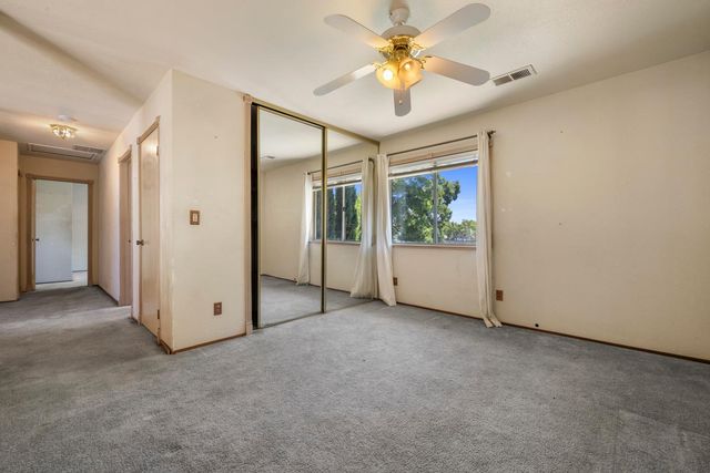 304 Cassidy Ct, Modesto, CA 95356