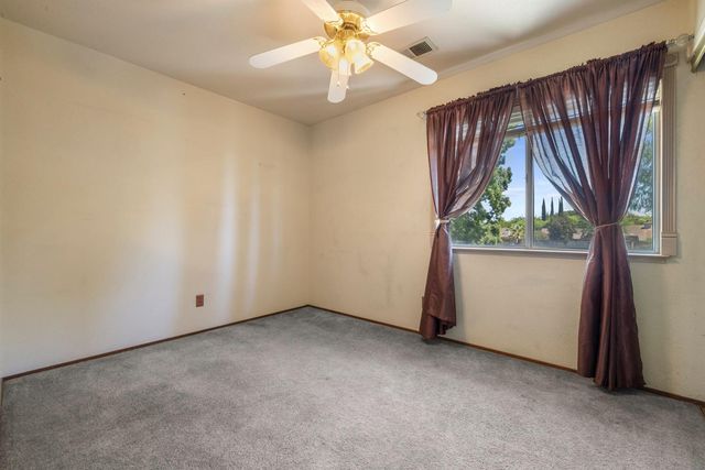 304 Cassidy Ct, Modesto, CA 95356