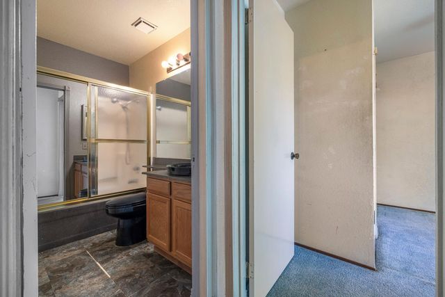304 Cassidy Ct, Modesto, CA 95356
