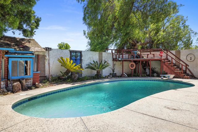 304 Cassidy Ct, Modesto, CA 95356