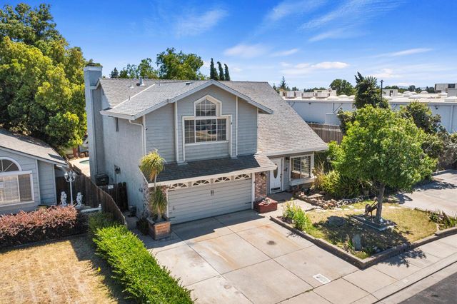 304 Cassidy Ct, Modesto, CA 95356