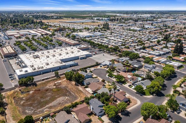 304 Cassidy Ct, Modesto, CA 95356