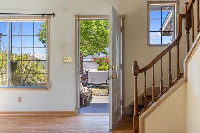 304 Cassidy Ct, Modesto, CA 95356