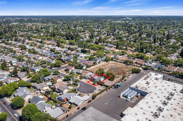 304 Cassidy Ct, Modesto, CA 95356