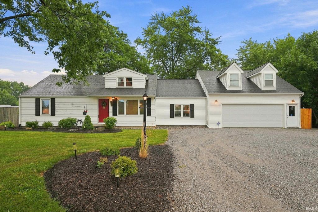 10920 Auburn Road, Fort Wayne, IN 46845