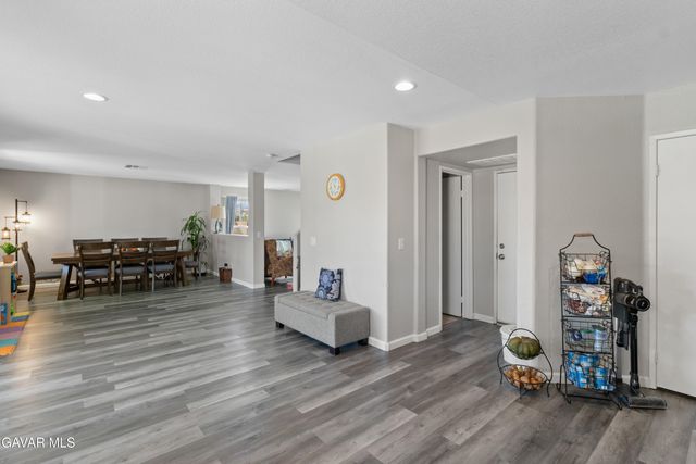 45064 18th Street, Lancaster, CA 93535