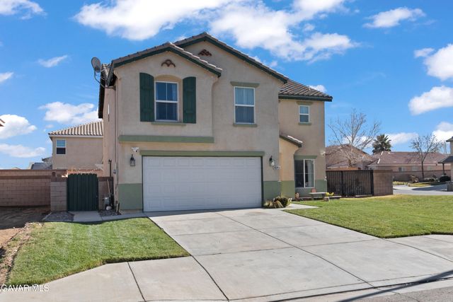 45064 18th Street, Lancaster, CA 93535
