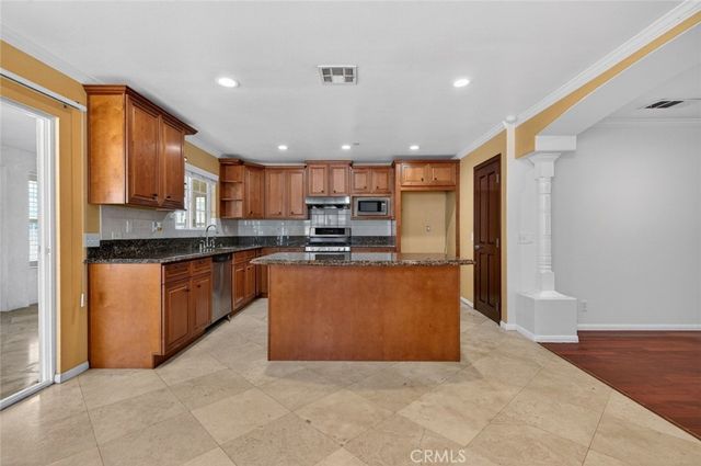 9112 Stoakes Avenue, Downey, CA 90240