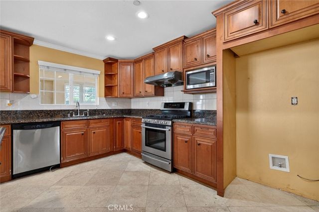 9112 Stoakes Avenue, Downey, CA 90240