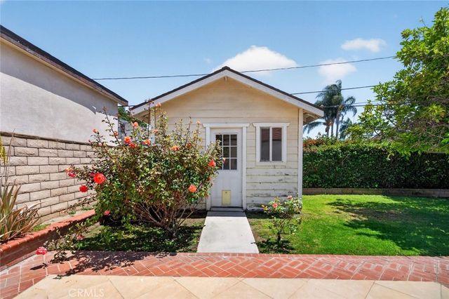 9112 Stoakes Avenue, Downey, CA 90240
