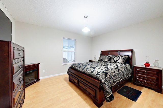 3007 Sun Creek Lane, Blackshear, GA 31516