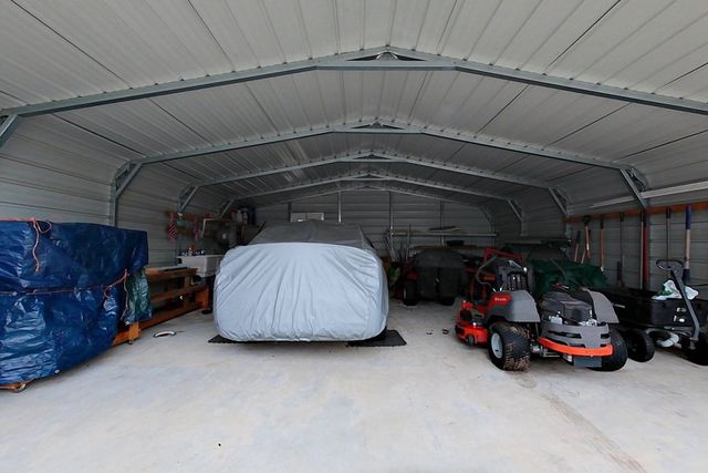 3007 Sun Creek Lane, Blackshear, GA 31516