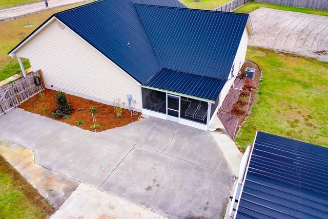 3007 Sun Creek Lane, Blackshear, GA 31516