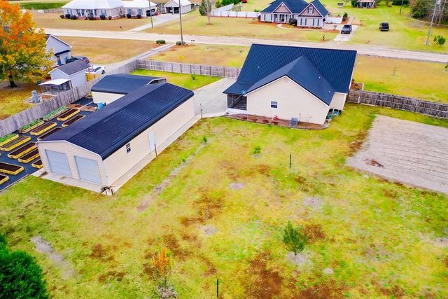 3007 Sun Creek Lane, Blackshear, GA 31516