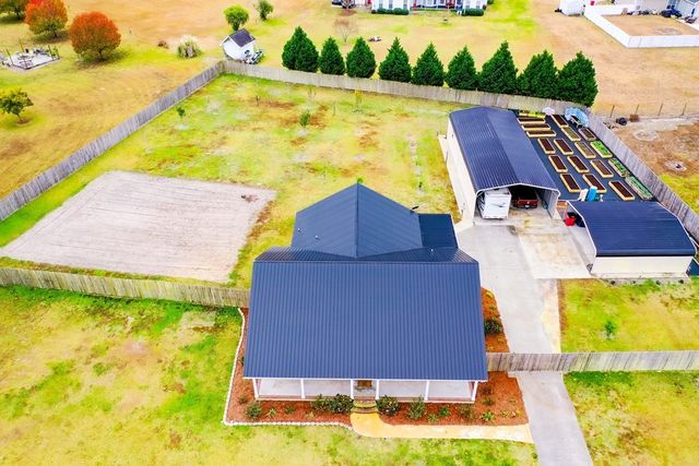 3007 Sun Creek Lane, Blackshear, GA 31516