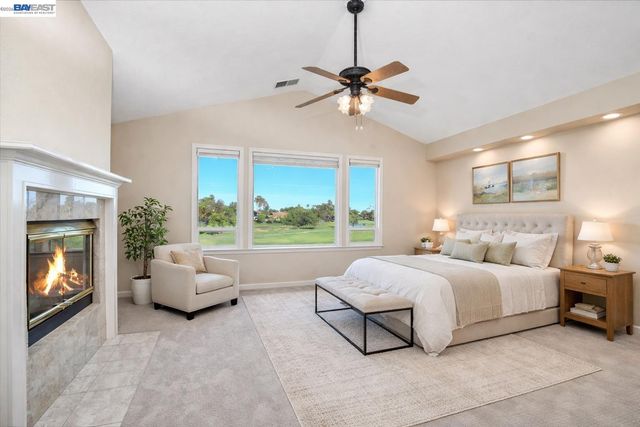 1001 Saint Andrews Dr, Discovery Bay, CA 94505