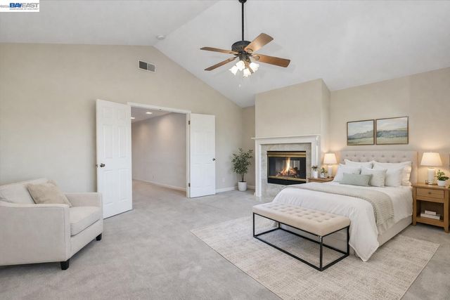 1001 Saint Andrews Dr, Discovery Bay, CA 94505