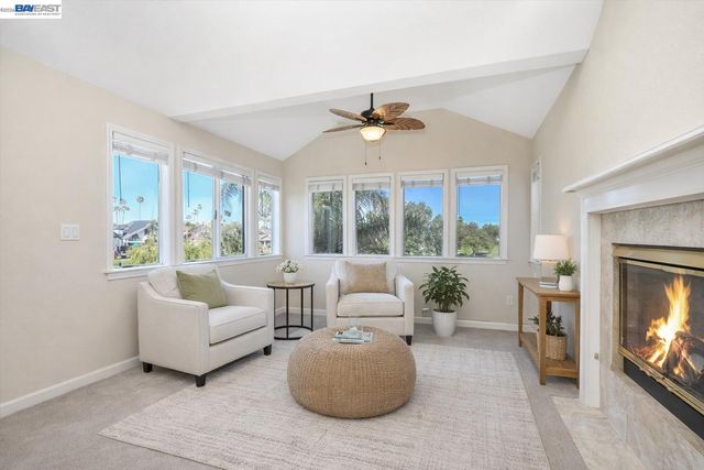 1001 Saint Andrews Dr, Discovery Bay, CA 94505