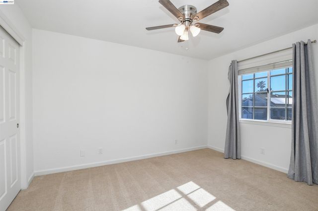 1001 Saint Andrews Dr, Discovery Bay, CA 94505