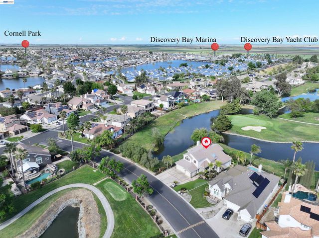1001 Saint Andrews Dr, Discovery Bay, CA 94505