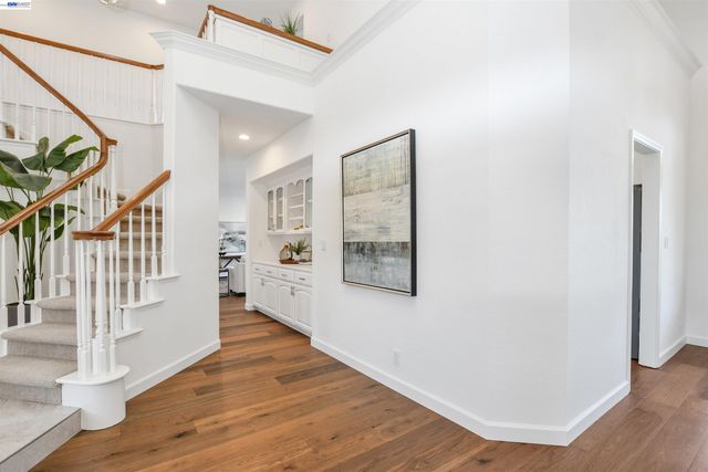 1001 Saint Andrews Dr, Discovery Bay, CA 94505