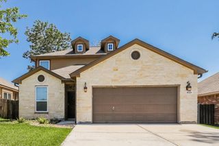 18428 Sunrise Maple Drive, Montgomery, TX 77316
