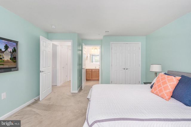 143 DENISON ST, Fredericksburg, VA 22406