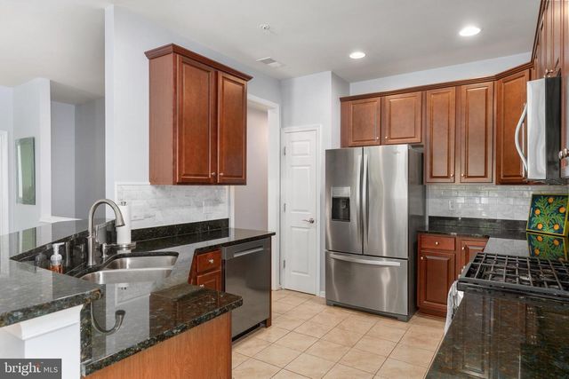 143 DENISON ST, Fredericksburg, VA 22406