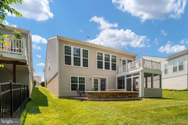 143 DENISON ST, Fredericksburg, VA 22406