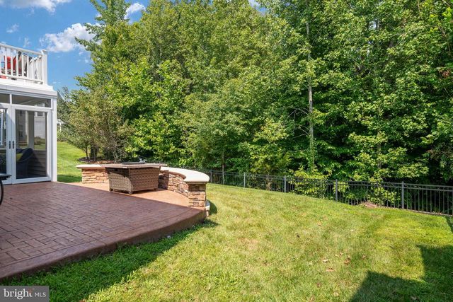 143 DENISON ST, Fredericksburg, VA 22406