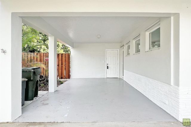 3831 NW 11TH Street, Coconut Creek, FL 33066