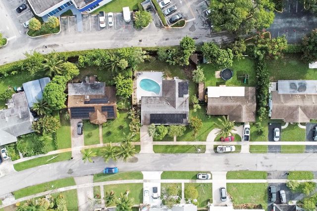 3831 NW 11TH Street, Coconut Creek, FL 33066