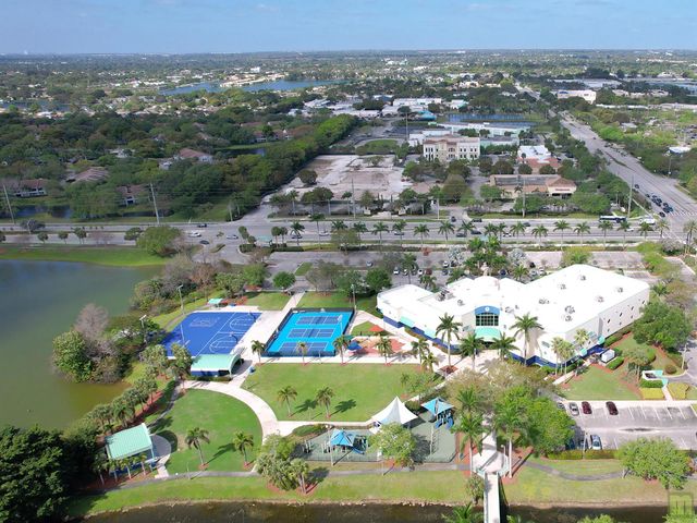 3831 NW 11TH Street, Coconut Creek, FL 33066