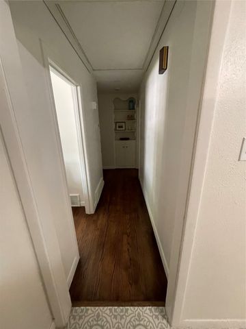 4616 Selkirk Drive, Fort Worth, TX 76109