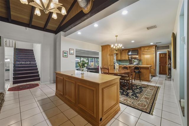 1400 SW 12th Ct, Fort Lauderdale, FL 33312