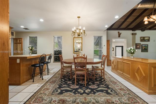 1400 SW 12th Ct, Fort Lauderdale, FL 33312