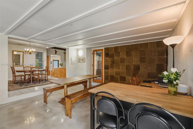 1400 SW 12th Ct, Fort Lauderdale, FL 33312