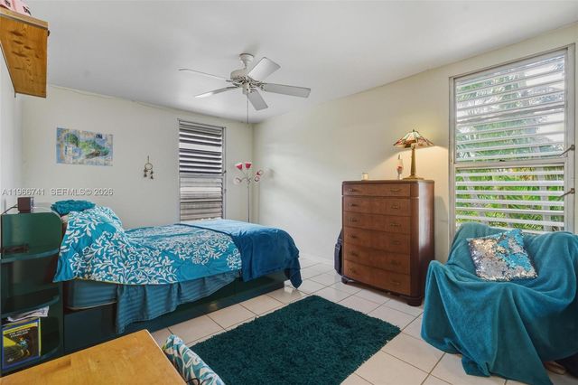 1400 SW 12th Ct, Fort Lauderdale, FL 33312