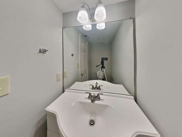 145 Bryson Lane, Fayetteville, GA 30215