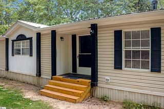1298 Mordeci Mountain Road, Gray Court, SC 29645