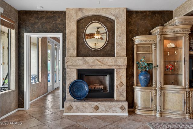 1220 N CRYSTAL SHORES Drive, Gilbert, AZ 85234