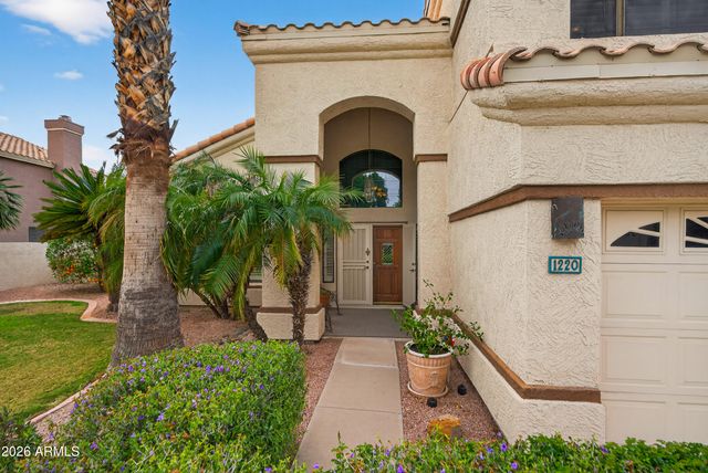 1220 N CRYSTAL SHORES Drive, Gilbert, AZ 85234