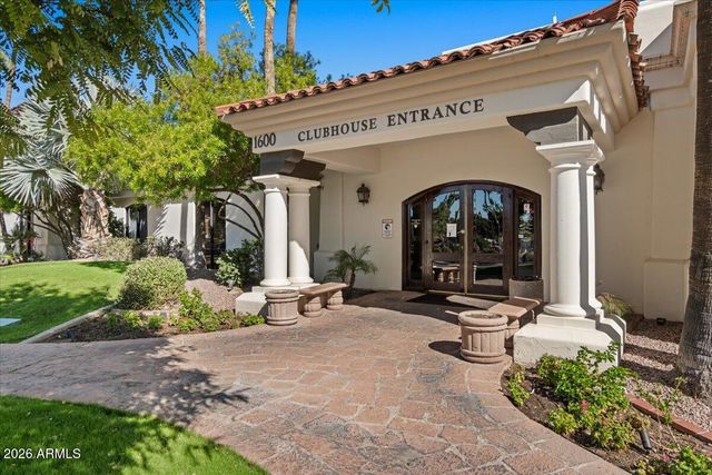 1220 N CRYSTAL SHORES Drive, Gilbert, AZ 85234